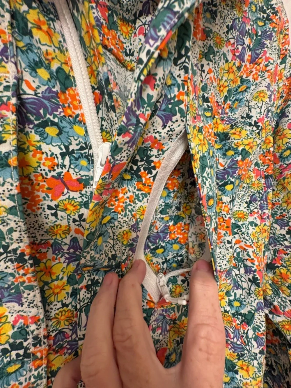 Duluth Trading Co. long sleeve heirloom floral jumpsuit. Size small. - Picture 7 of 10